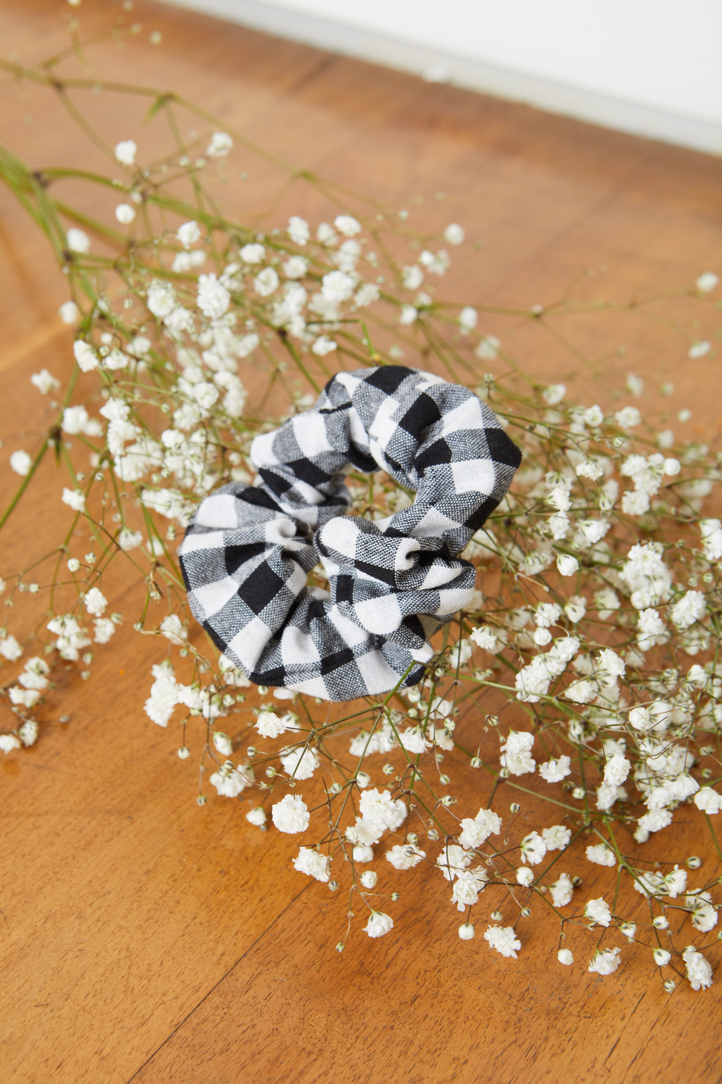 Salt & Pepper Gingham Scrunchie