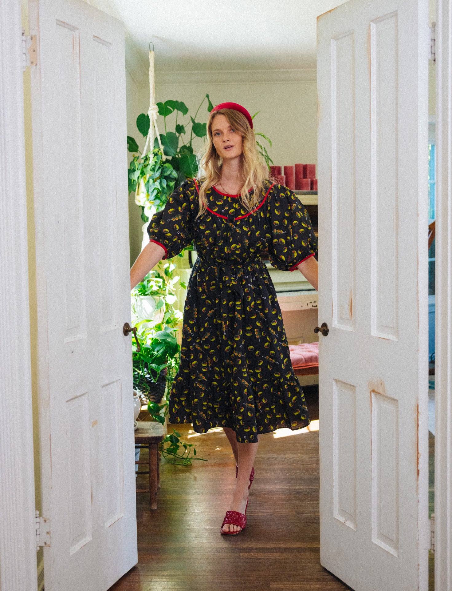 martini dress Pomegranate perfect for any cocktail party or special occasion Lindsay Housedress Martini Olives S/M