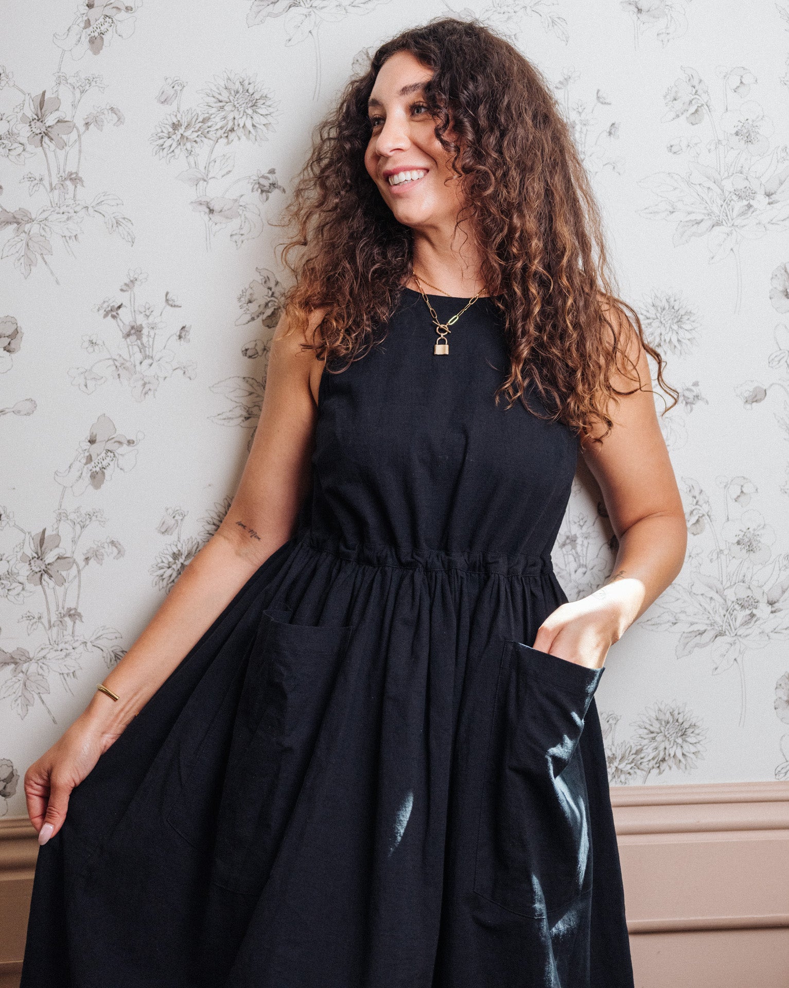 Grace Housedress Black Coffee